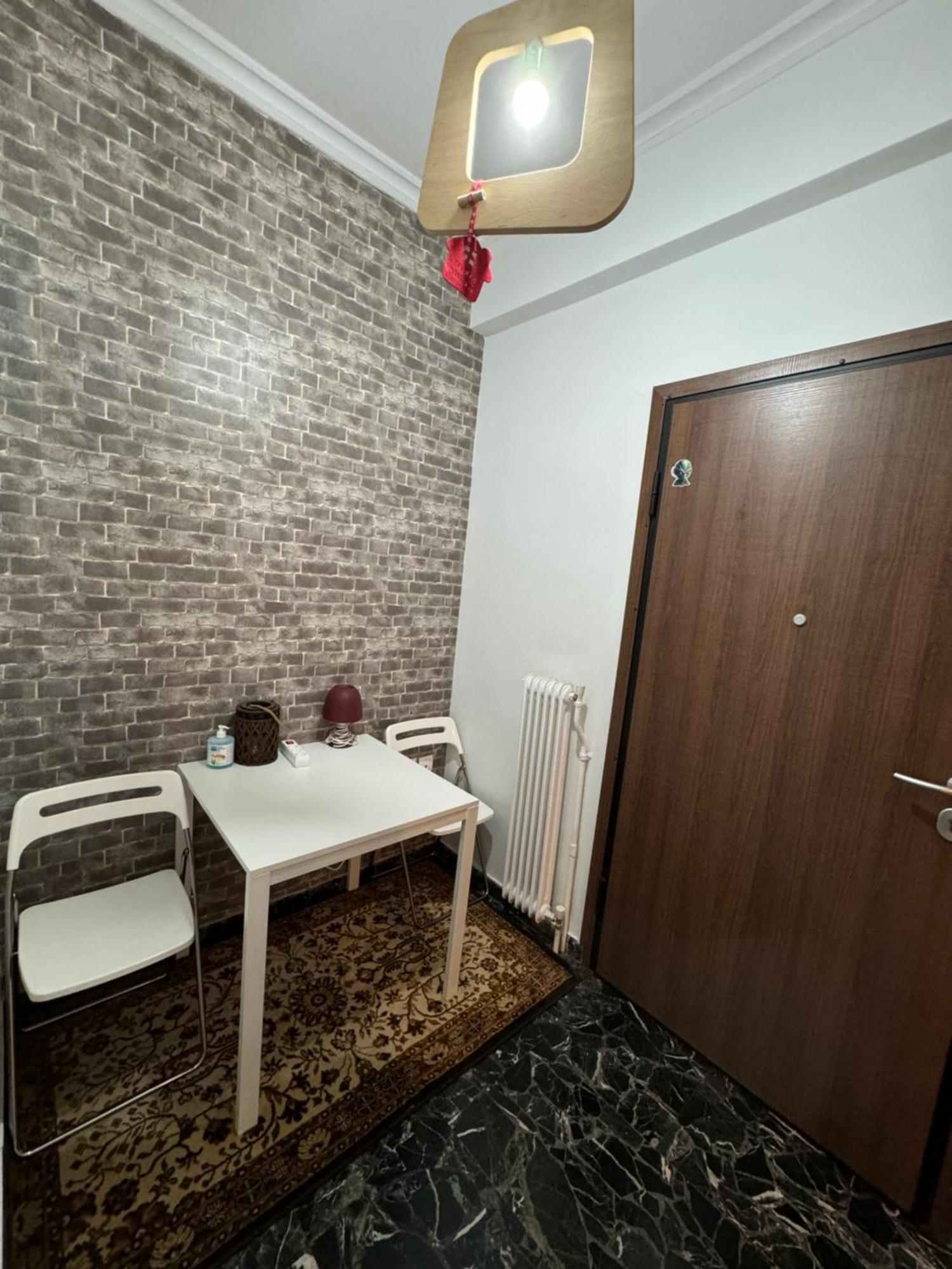 Plaka Quiet Apartment เอเธนส์ ภายนอก รูปภาพ