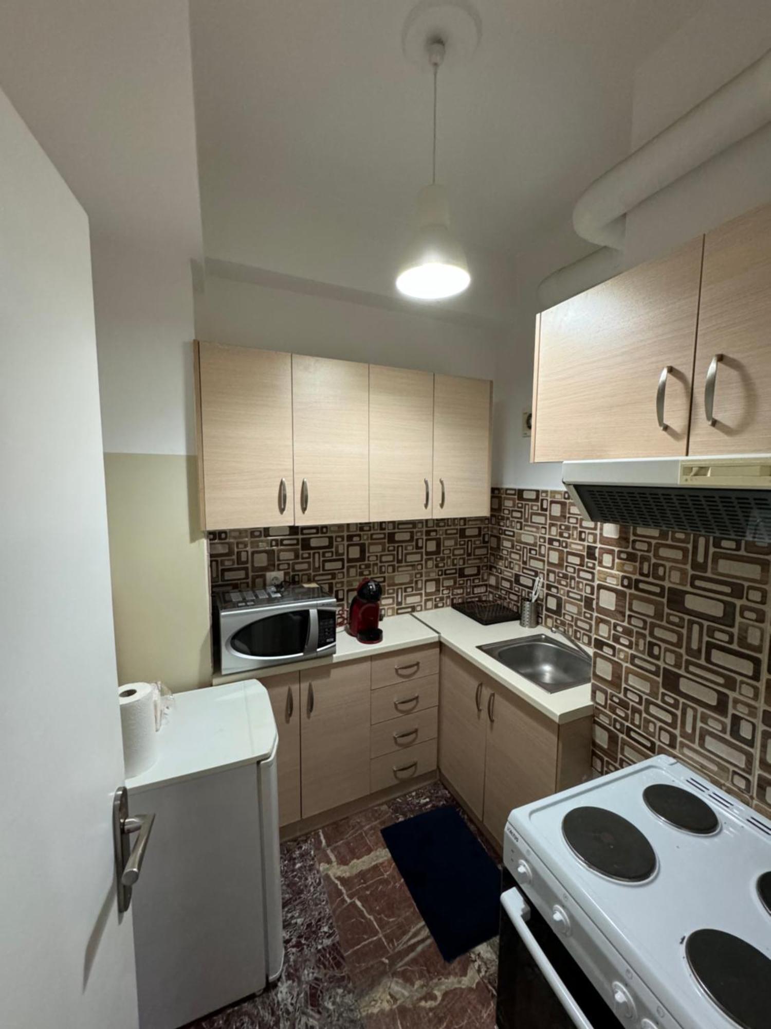 Plaka Quiet Apartment เอเธนส์ ภายนอก รูปภาพ